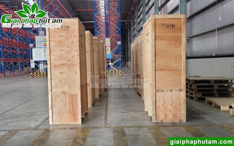 Hình ảnh lắp Máy hút ẩm bảo quản sản phẩm may mặc tại Maple Bắc Ninh 2