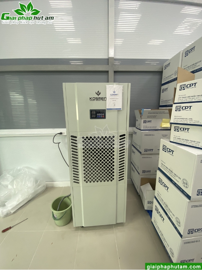 hình ảnh lắp máy hút ẩm bảo quản chỉ phẫu thuật tại quận 7 hcm 4