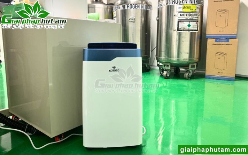 Lắp đặt máy hút ẩm Kosmen KM-20N tại Ngân hàng mô VNCORD - DK tại TP HCM