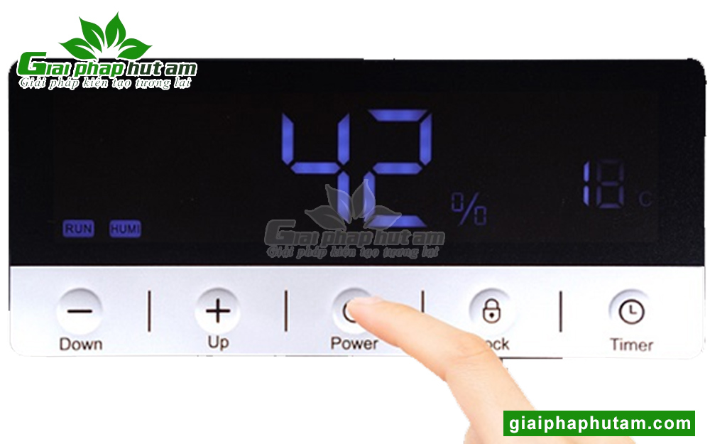 màn hình điều khiển thông minh của Máy hút ẩm công nghiệp FUJIHAIA-DH90B
