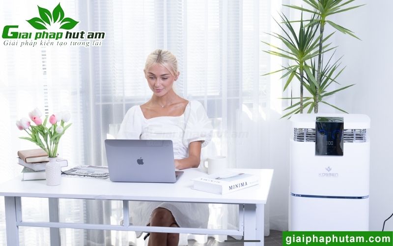 Máy lọc không khí Kosmen KM-A99 dùng tại phòng làm việc cho không gian trong lành