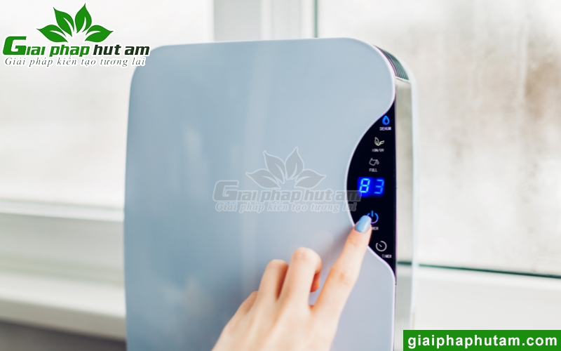 Cảm biến độ ẩm lắp trên máy hút ẩm