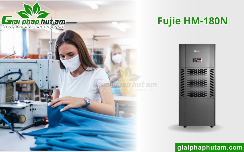 Máy hút ẩm Fujie HM-180N xử lý Độ ẩm trong may mặc