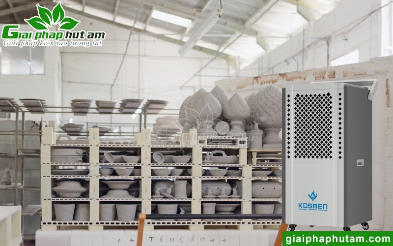 Máy hút ẩm bảo quản gốm sứ tạo môi trường bảo quản tốt